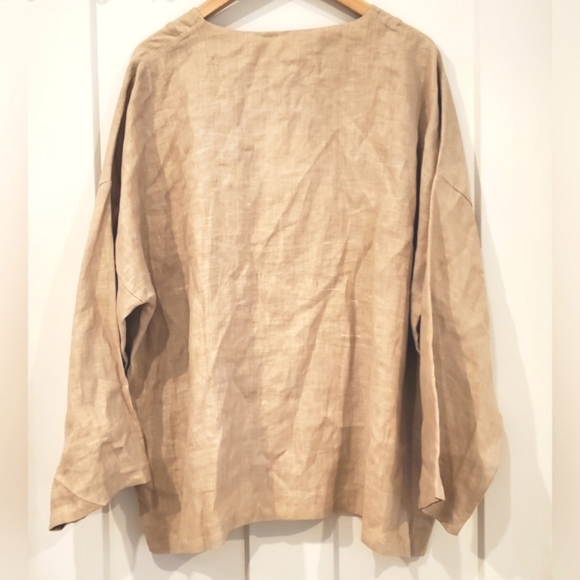 Modai Linen Tunic - Picture 2 of 6